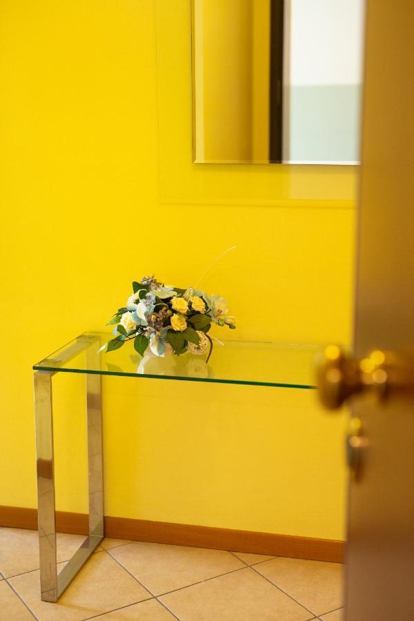 Appartamento Borgo Peschiere Maniago Exterior foto
