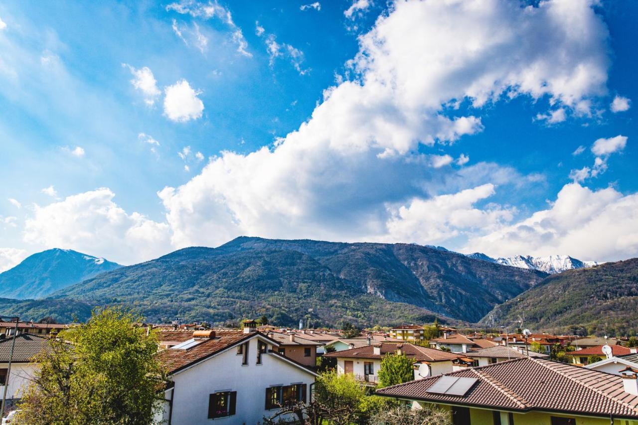 Appartamento Borgo Peschiere Maniago Exterior foto
